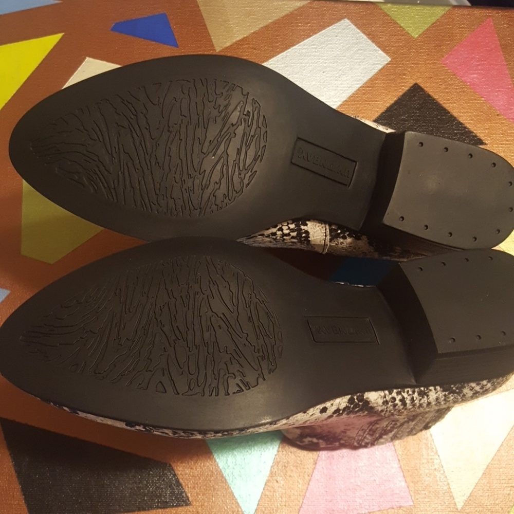 Snake booties - Picture 4 of 4